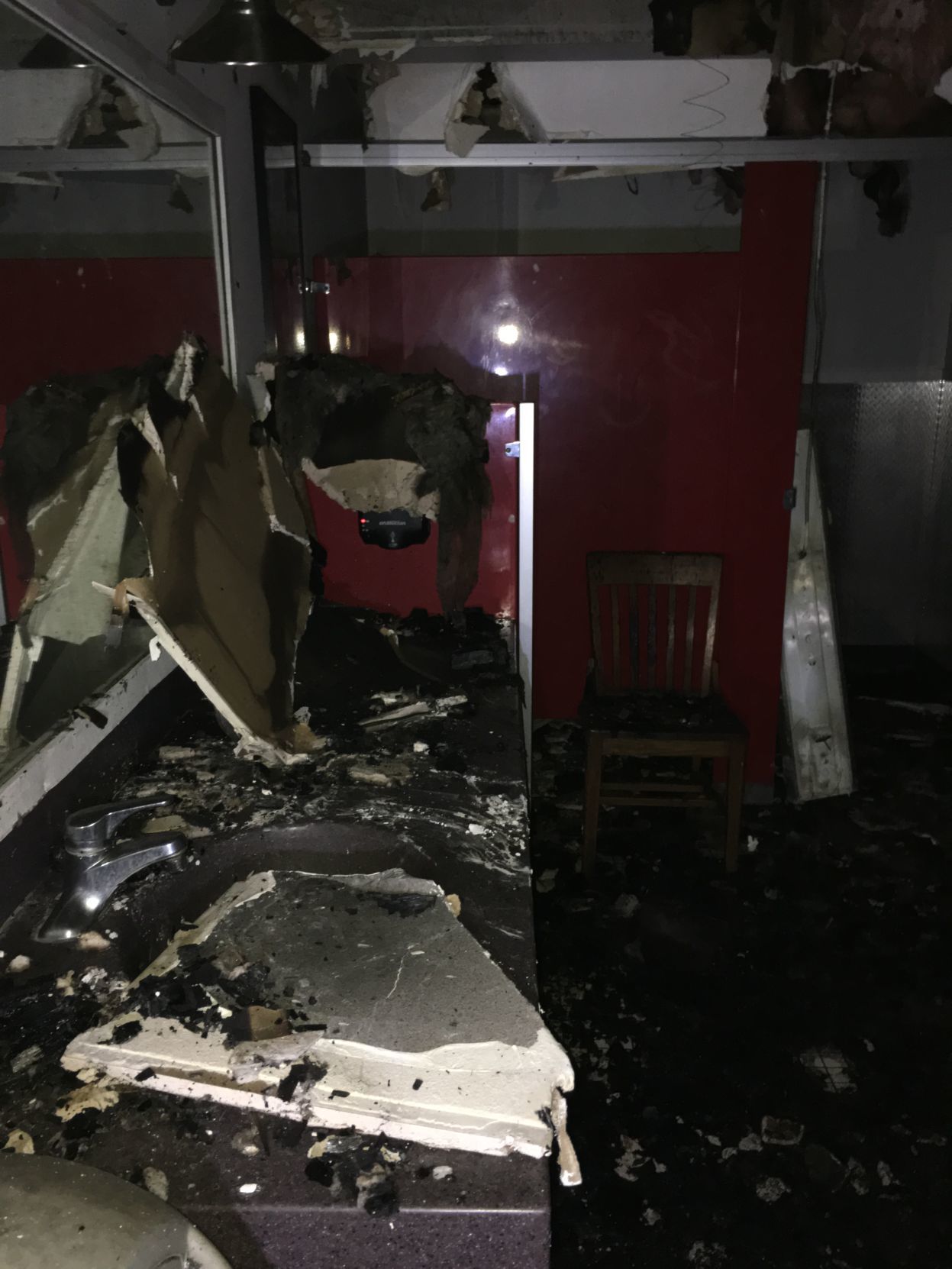 Fuddruckers fire